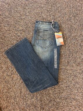 DKNY Women’s Dark Blue Boot Cut Jeans with studded back pants distressed Size 14